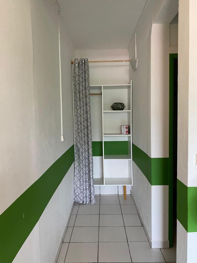 Tranquillite Vert بوانت-نوار المظهر الخارجي الصورة